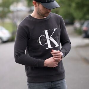 Calvin Klein Jeans Black Crewneck Sweatshirt